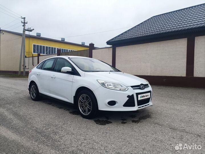 Ford Focus 1.6 МТ, 2012, 272 117 км