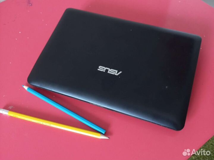 Нетбук asus eee pc