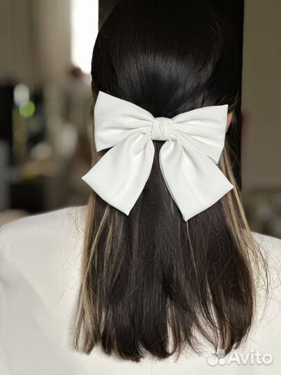 Бант на заколке
