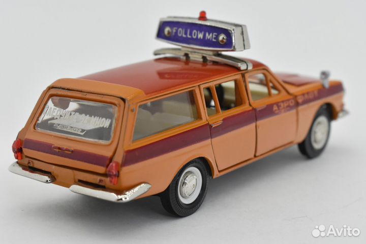 Волга газ 2402 Эскорт Аэрофлот Модель 1:43