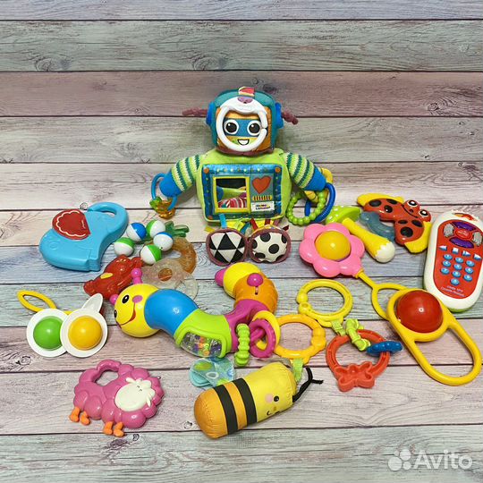 Пакет фирменных игрушек, 15 шт