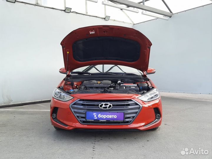 Hyundai Elantra, 2017