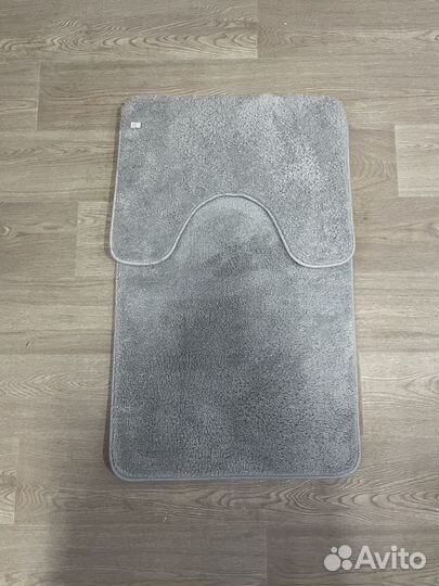 Коврики для ванной и туалета