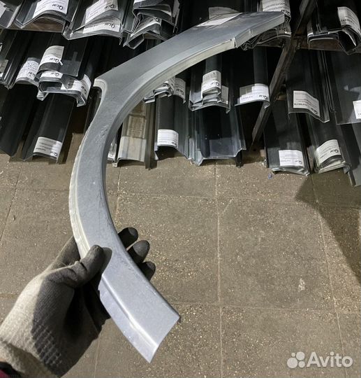 Арка правая Honda Stream 2000-2006