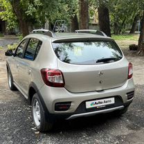 Renault Sandero Stepway 1.6 MT, 2015, 53 290 км, с пробегом, цена 980 000 руб.