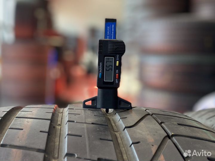 Pirelli P Zero 315/35 R21