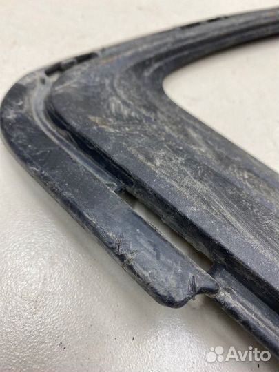 Рамка противотуманной фары правая Kia Soul 3 SK3