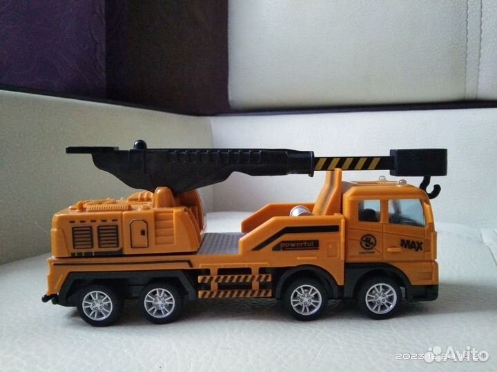 Машинка кран