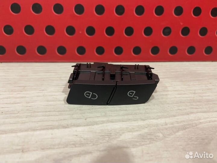 Кнопка центрального замка Mercedes-Benz Gle W166