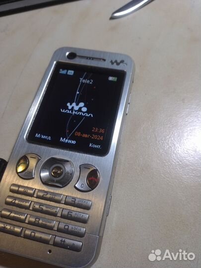 Sony Ericsson W890i