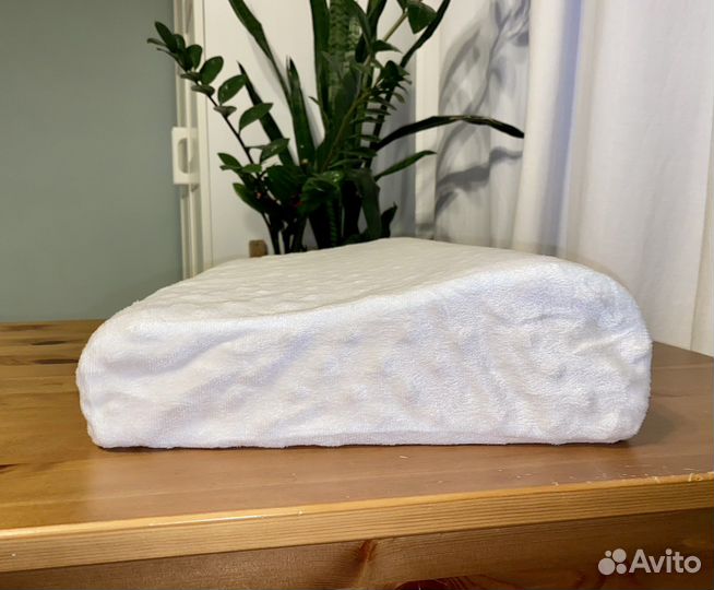 Подушка IKEA ортопедическая+2 наволочки