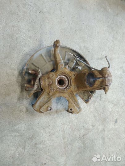 Кулак поворотный передний Volkswagen Jetta 6 (2010