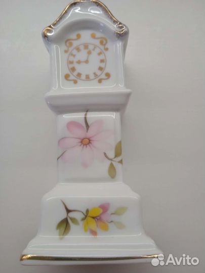Статуэтка часы, девочка с собачкой фарфор