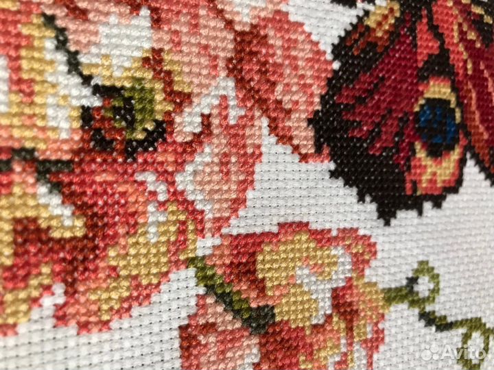 Картина вышитая крестиком