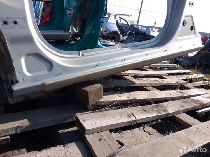 Лонжерон передний левый четверть кузова Opel Corsa