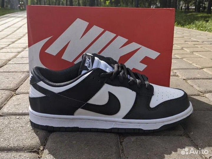 Кроссовки Nike Dunk Low