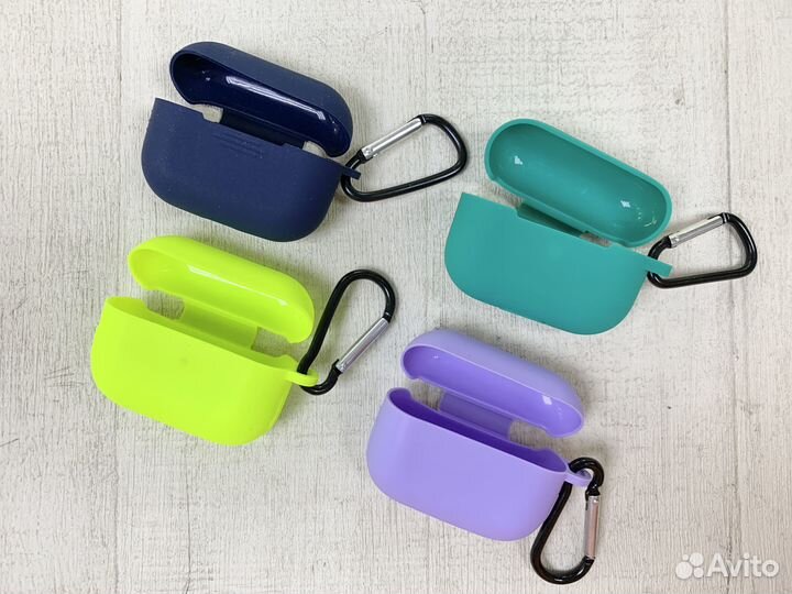 Силиконовый чехол Apple AirPods Pro c карабином