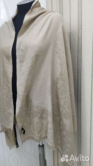 Палантин, coccinelle Италия