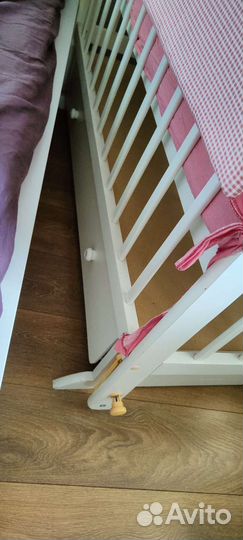 Детская кровать Наша мама с маятником и ящиком