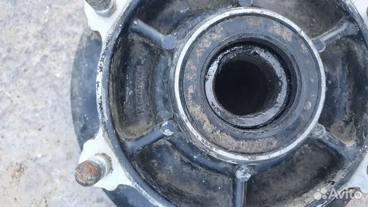 Ступица с демпферами Kawasaki Кавасаки zx4 zzr400