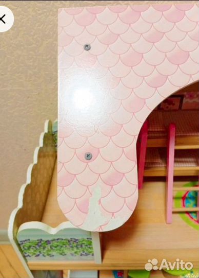 Кукольный домик с мебелью