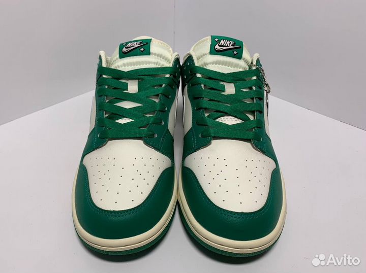Nike dunk LOW malachite green
