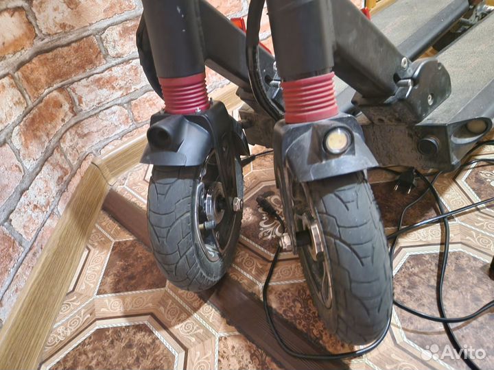 Электросамокат kugoo x1