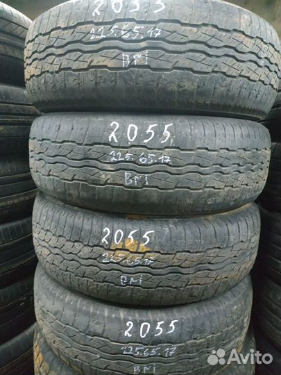 Bridgestone Dueler H/T D687 225/65 R17