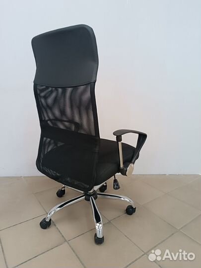 Компьютерное кресло новое