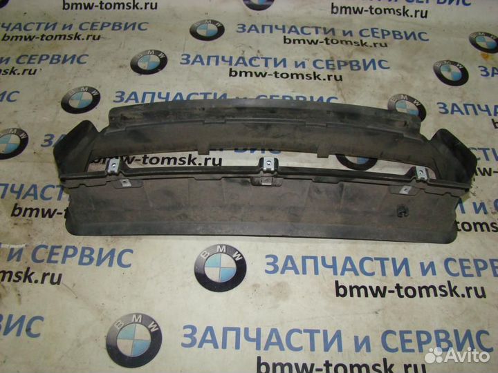 Воздуховод радиатора нижний BMW 120i E87 2004 (Про