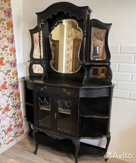 Антикварное трюмо. Англия