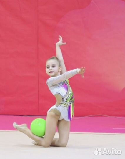 Купальник для художественной гимнастики