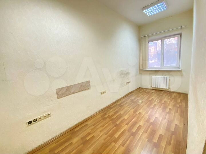 Офис, 24.7 м², 32 м2. От Собственника