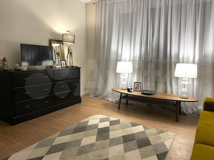 3-к. квартира, 87,6 м², 1/9 эт.