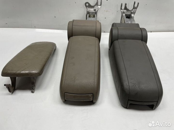 Подлокотник на запчасти Audi A4 B6 / A6 C5