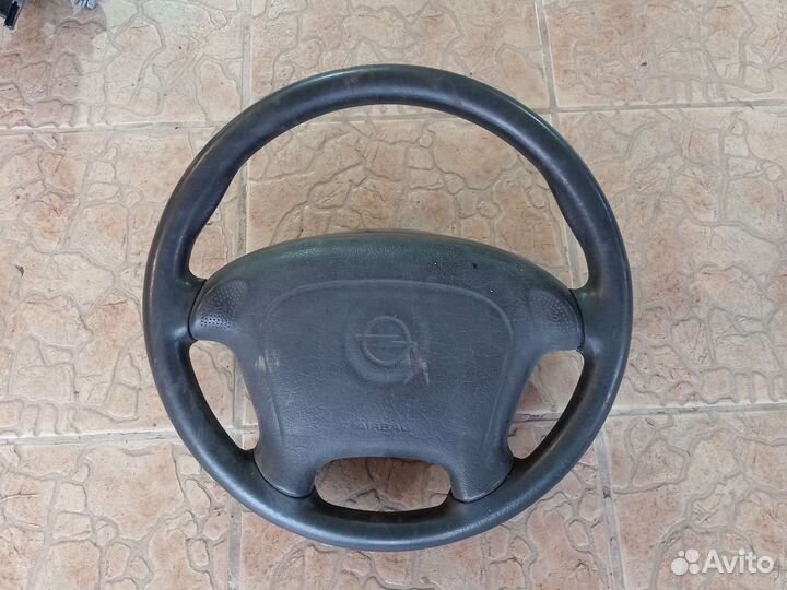 Руль на опель корса