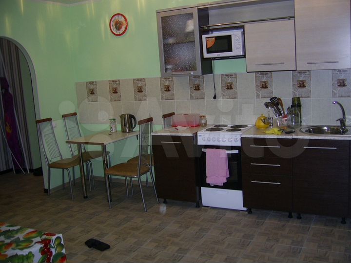 Квартира-студия, 42 м², 2/10 эт.