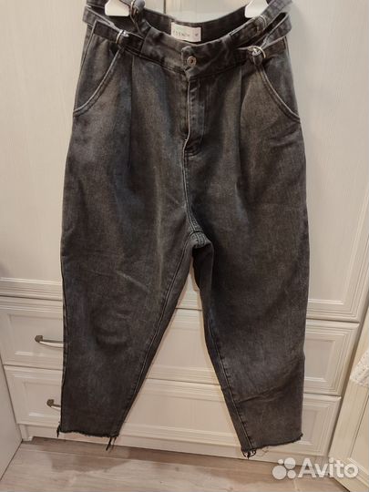 Джинсы женские