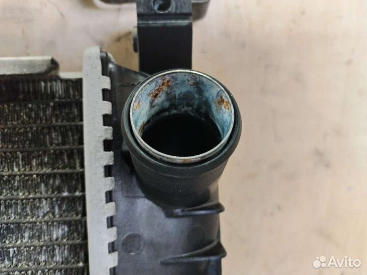 Радиатор основной Volvo S80 1