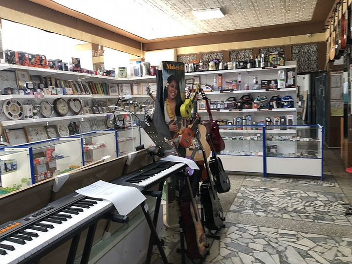 Продам торговое помещение, 261 м²