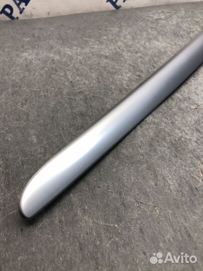 Пер лев молдинг двери W164