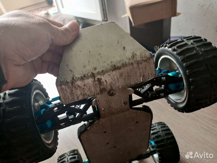 Hsp brontosaurus 1:10