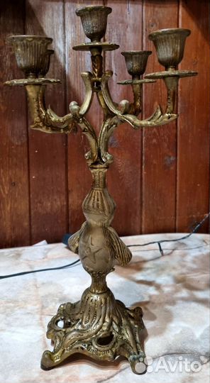 Подсвечники и канделябры