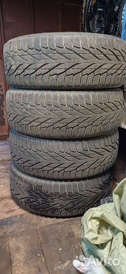 Nokian Tyres Hakkapeliitta R2 SUV 265/60 R18