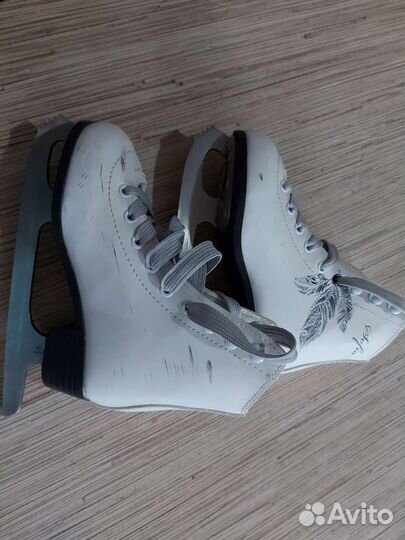 Коньки детские 28 размера