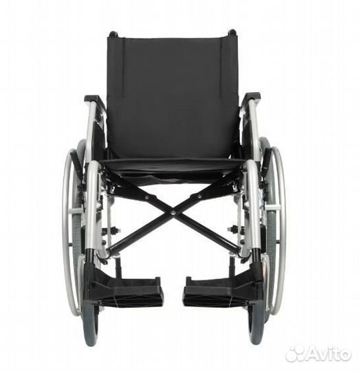 Дешевая инвалидная коляска Base 195