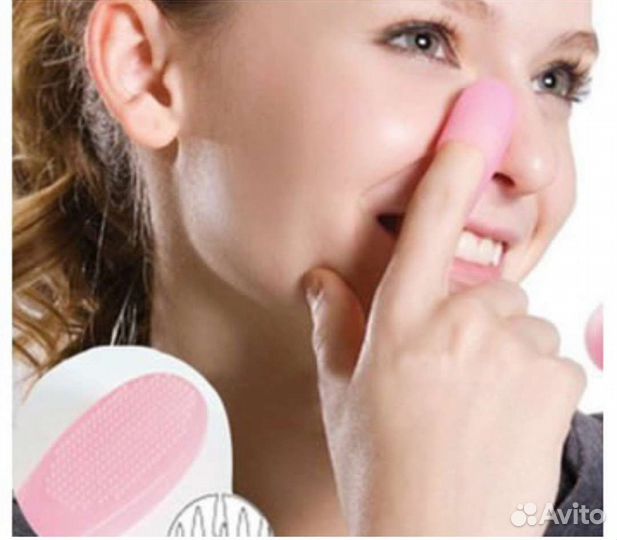 Приспособление для чистки лица