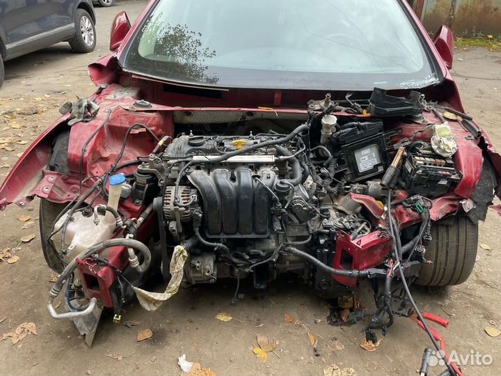 В разборе Hyundai I40 2012г