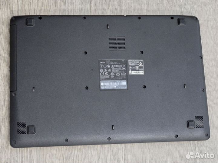 Ноутбук Acer Aspire ES1-531-C34D