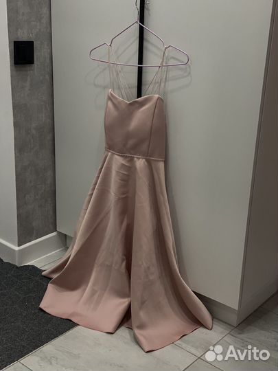 Платье праздничное женское